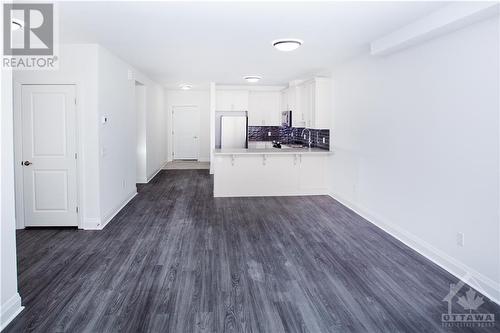 Luxury Laminate flooring - 40 Mcgill Street S Unit#3D, Smiths Falls, ON - Indoor