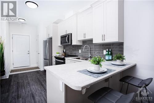 40 Mcgill Street S Unit#3D, Smiths Falls, ON - Indoor Photo Showing Kitchen