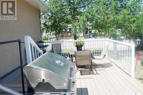 418 5Th Avenue W, Assiniboia, SK - Outdoor With Deck Patio Veranda With Exterior