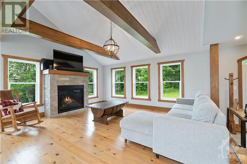 197 Boundary Road, Plantagenet, ON - Indoor Photo Showing Living Room With Fireplace
