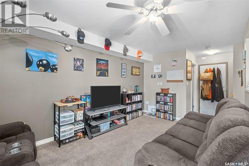 102 515 28Th Street E, Prince Albert, SK - Indoor Photo Showing Other Room
