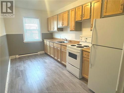 337-339-341-343-345 Mountain Rd, Moncton, NB - Indoor Photo Showing Kitchen