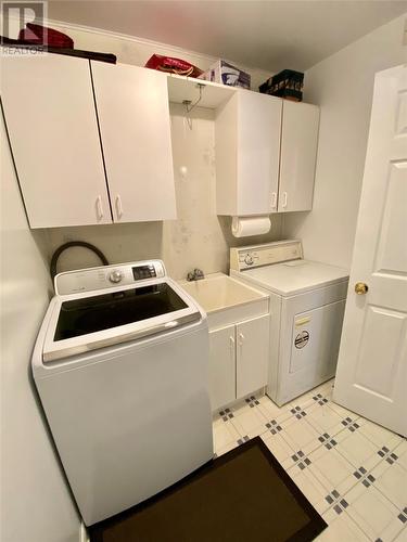 61 Kings Hill Road, Milltown, NL - Indoor Photo Showing Laundry Room