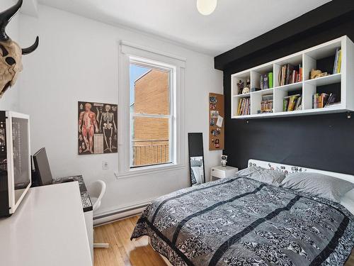 Chambre Ã Â coucher - 1428 Rue Aylwin, Montréal (Mercier/Hochelaga-Maisonneuve), QC - Indoor Photo Showing Bedroom