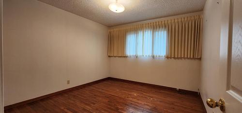1912 Third Avenue, Trail, BC - Indoor Photo Showing Other Room