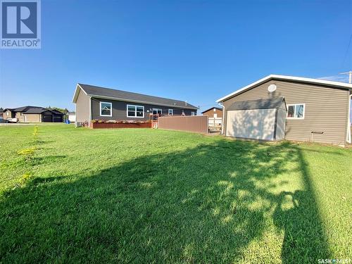 714 5Th Avenue, Alameda, SK - Outdoor With Exterior