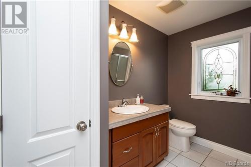 2 Michael Street, Sussex Corner, NB - Indoor Photo Showing Bathroom