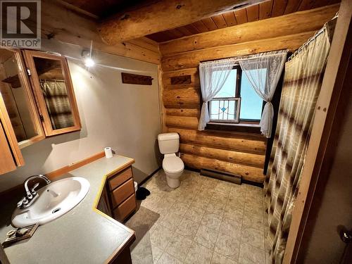 13024 E Alder Road, Smithers, BC - Indoor Photo Showing Bathroom