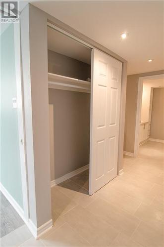 Downstairs Unit - 3 Splinter Crescent, Ottawa, ON - Indoor Photo Showing Other Room