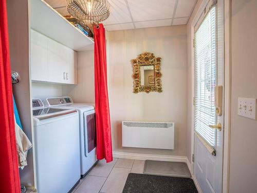 Hall - 7715 10E Avenue, Saint-Georges, QC - Indoor Photo Showing Laundry Room