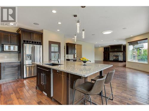 3613 Empire Place, West Kelowna, BC - Indoor Photo Showing Kitchen With Upgraded Kitchen