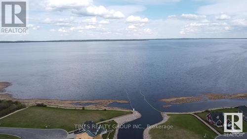 52 Sunset Harbour, Pigeon Lake, AB 