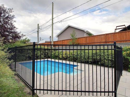 Piscine - 107 Rue Chabot, Val-D'Or, QC - Outdoor With In Ground Pool