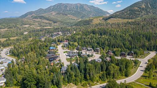 9 Cedar Bowl Crescent, Fernie, BC - Outdoor With View