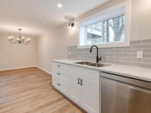 4620/4600 Pinantan Pritchard Rd, Kamloops, BC - Indoor Photo Showing Kitchen With Double Sink With Upgraded Kitchen