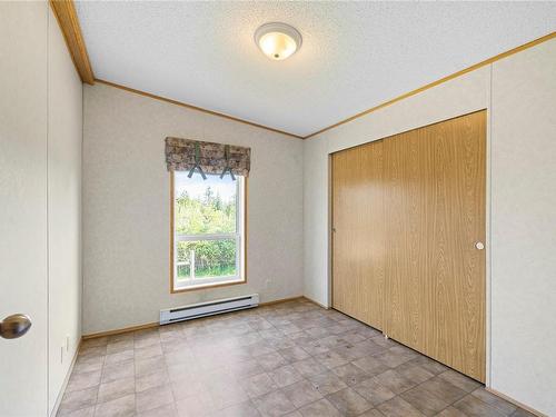 2868 Whistler Rd, Qualicum Beach, BC - Indoor Photo Showing Other Room