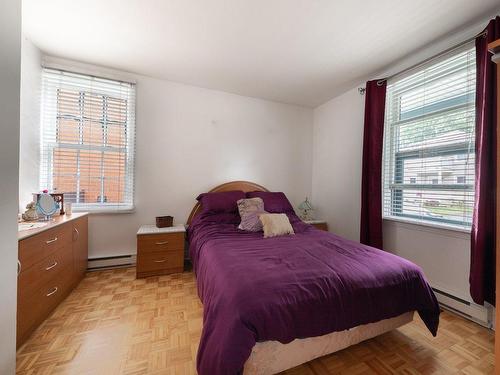 Master bedroom - 60  - 62 Rue Collin, Saint-Jean-Sur-Richelieu, QC - Indoor Photo Showing Bedroom