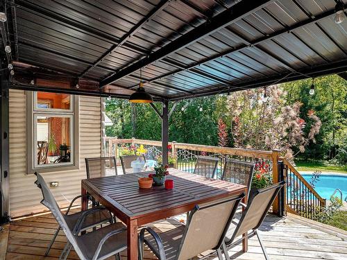 Patio - 212 Evergreen Drive, Beaconsfield, QC - Outdoor With Deck Patio Veranda With Exterior