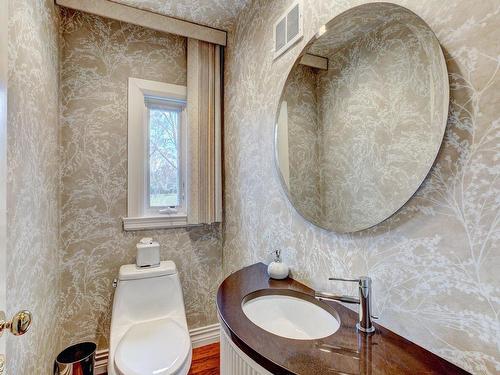 Salle d'eau - 1490 Ch. St-Clare, Mont-Royal, QC - Indoor Photo Showing Bathroom