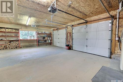 205 Grove Avenue, Saskatchewan Beach, SK - Indoor Photo Showing Garage