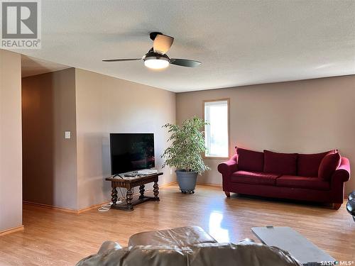 Janes Acreage, Raymore, SK - Indoor Photo Showing Living Room