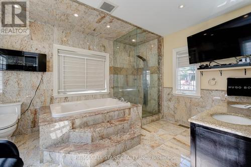 23 Cranborne Chase, Whitchurch-Stouffville, ON - Indoor Photo Showing Bathroom