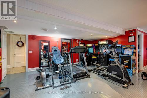 23 Cranborne Chase, Whitchurch-Stouffville, ON - Indoor Photo Showing Gym Room