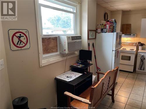 167 Murray, Amherstburg, ON - Indoor Photo Showing Kitchen