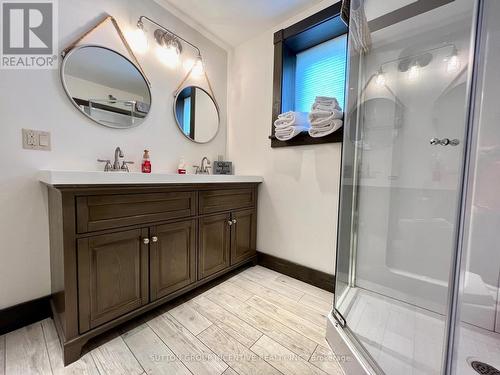 64 Mccords Road, Mckellar, ON - Indoor Photo Showing Bathroom