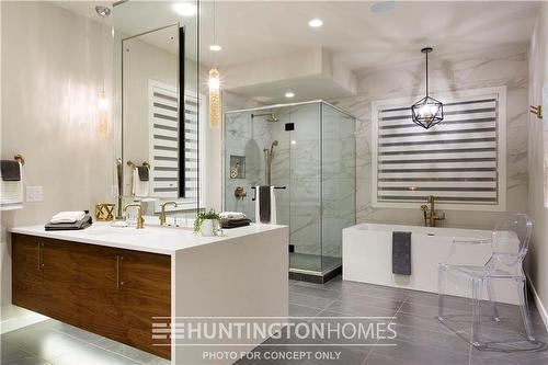 26 Cuthbertson Avenue, Winnipeg, MB - Indoor Photo Showing Bathroom