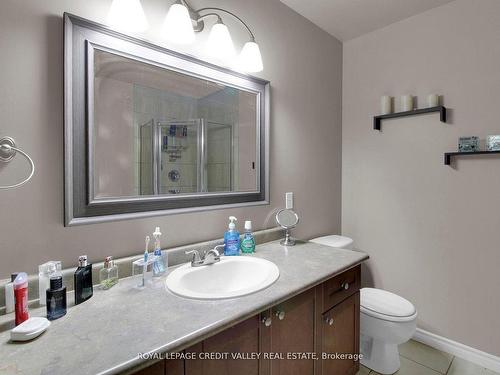 79-5080 Fairview St, Burlington, ON - Indoor Photo Showing Bathroom