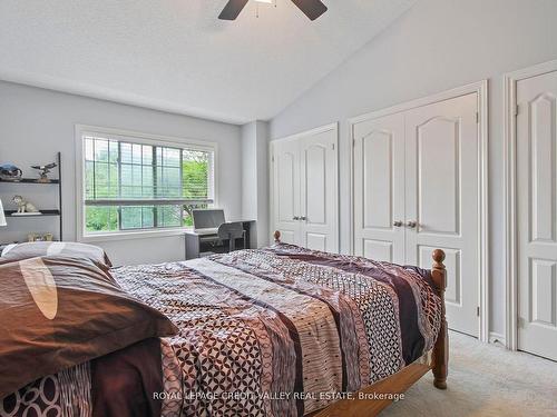 79-5080 Fairview St, Burlington, ON - Indoor Photo Showing Bedroom