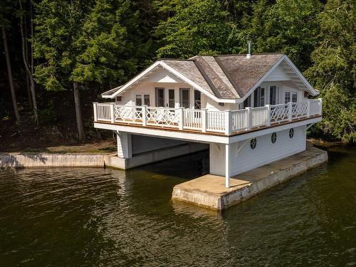 Waterfront - 87 Ch. Girl'S Camp, Potton, QC - Outdoor With Body Of Water With Deck Patio Veranda