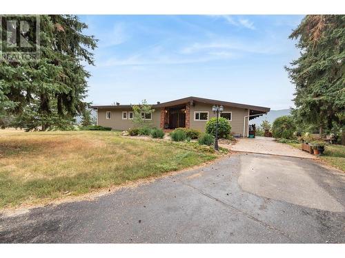 2545 6 Highway E, Lumby, BC - Outdoor