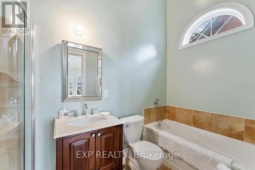 328 Bear Road, Georgina Islands, ON - Indoor Photo Showing Bathroom