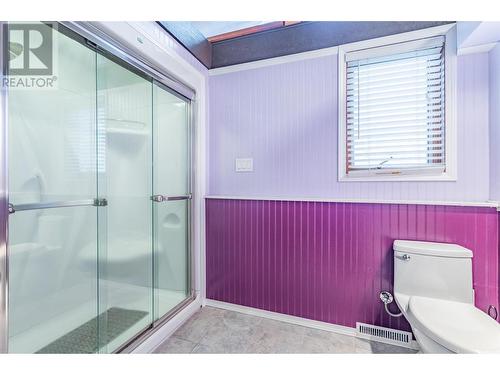 3586 Elliott Road, West Kelowna, BC - Indoor Photo Showing Bathroom