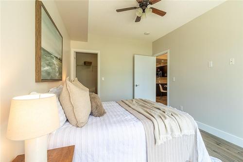 551 Maple Avenue|Unit #315, Burlington, ON - Indoor Photo Showing Bedroom
