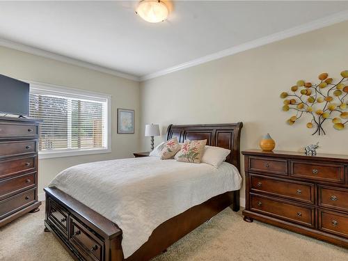 5-48 Mcphedran Rd South, Campbell River, BC - Indoor Photo Showing Bedroom