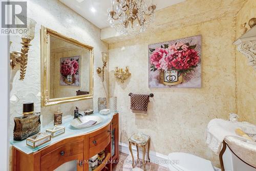 171 Millwood Pkwy, Vaughan, ON - Indoor Photo Showing Bathroom