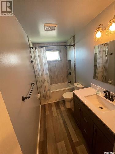 708 Birch Crescent, Hudson Bay, SK - Indoor Photo Showing Bathroom