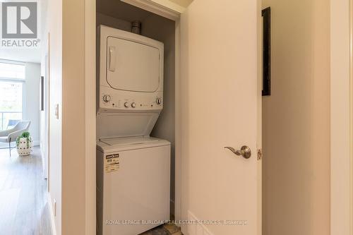 #315 -551 Maple Ave, Burlington, ON - Indoor Photo Showing Laundry Room