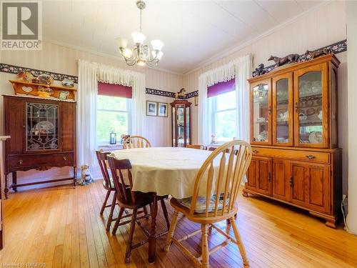 Large rooms in front of house - 144106 Sideroad 15, Sydenham, ON 