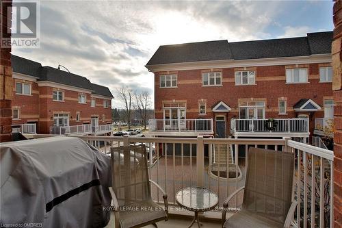 #13 -120 Bronte Rd, Oakville, ON - Outdoor With Exterior