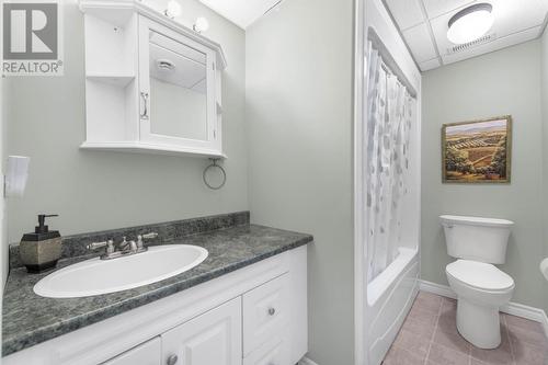 349 Groves Road, St. John'S, NL - Indoor Photo Showing Bathroom