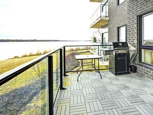 Balcony - 102-695 Boul. Perrot, L'Île-Perrot, QC - Outdoor With Body Of Water With Exterior