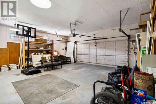3118 Albert Street, Regina, SK - Indoor Photo Showing Garage