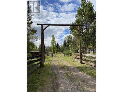 7969 Scherger Road, 70 Mile House, BC - Outdoor With View