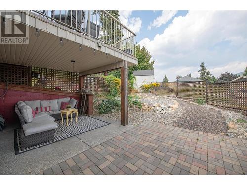2040 Skyview Crescent, Lumby, BC - Outdoor With Exterior