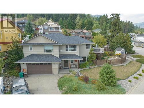 2040 Skyview Crescent, Lumby, BC - Outdoor With Facade