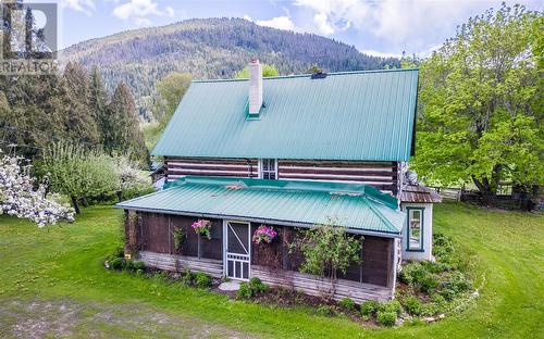 1962 Enderby Mabel Lake Road, Enderby, BC - Outdoor
